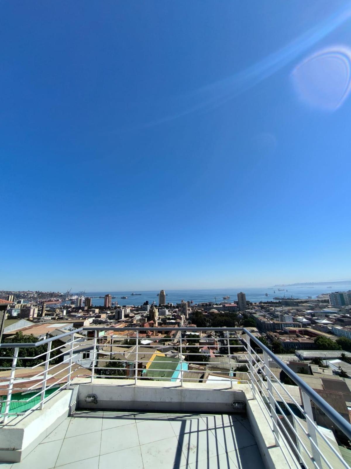Vista Panoramica A La Bahia Depto 2p Apartamento Valparaíso